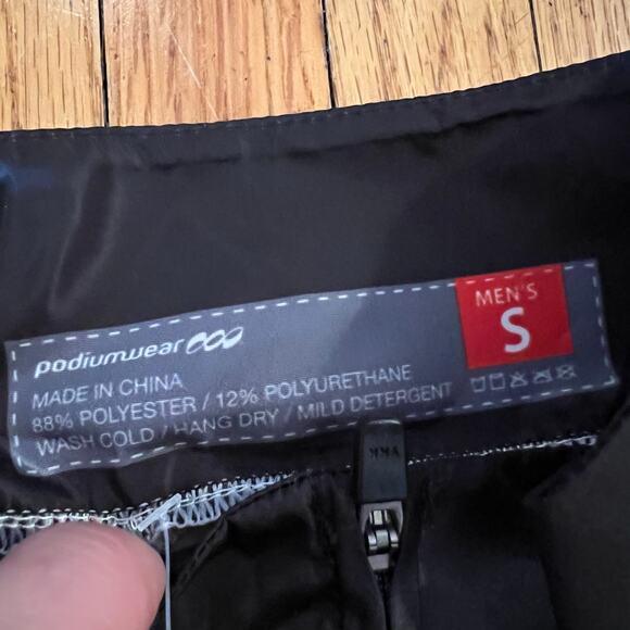 Podium Wear Jacket Mens Small Cycling Full Zip Windbreaker Pocket Jersey Black - Picture 8 of 8